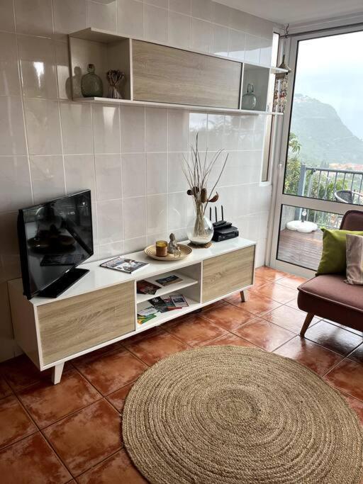 Kleines Haus Am Meer Arco da Calheta  Eksteriør billede