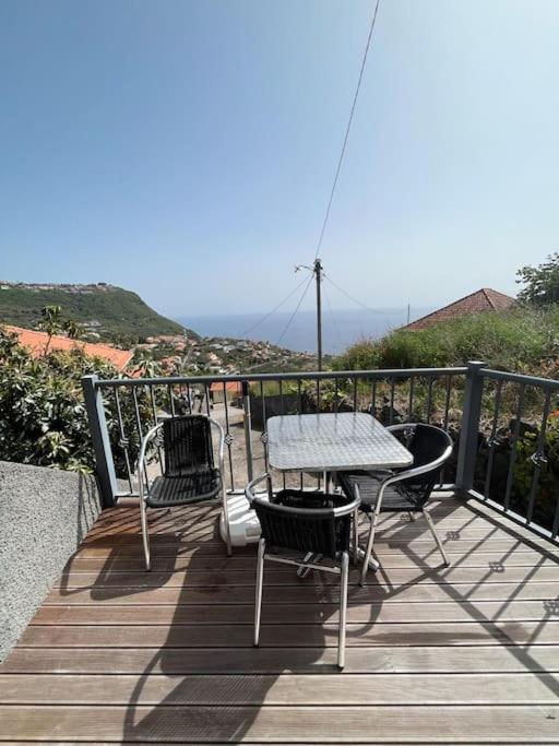 Kleines Haus Am Meer Arco da Calheta  Eksteriør billede